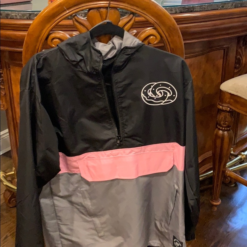 Men’s pullover windbreaker
